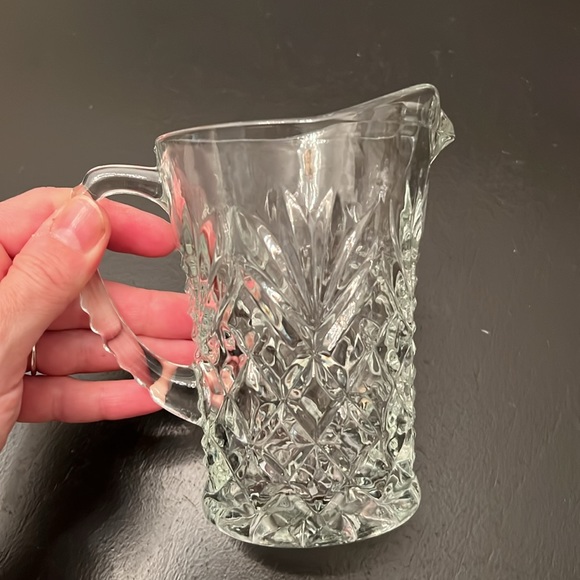 Vintage creamer dish - Picture 2 of 5